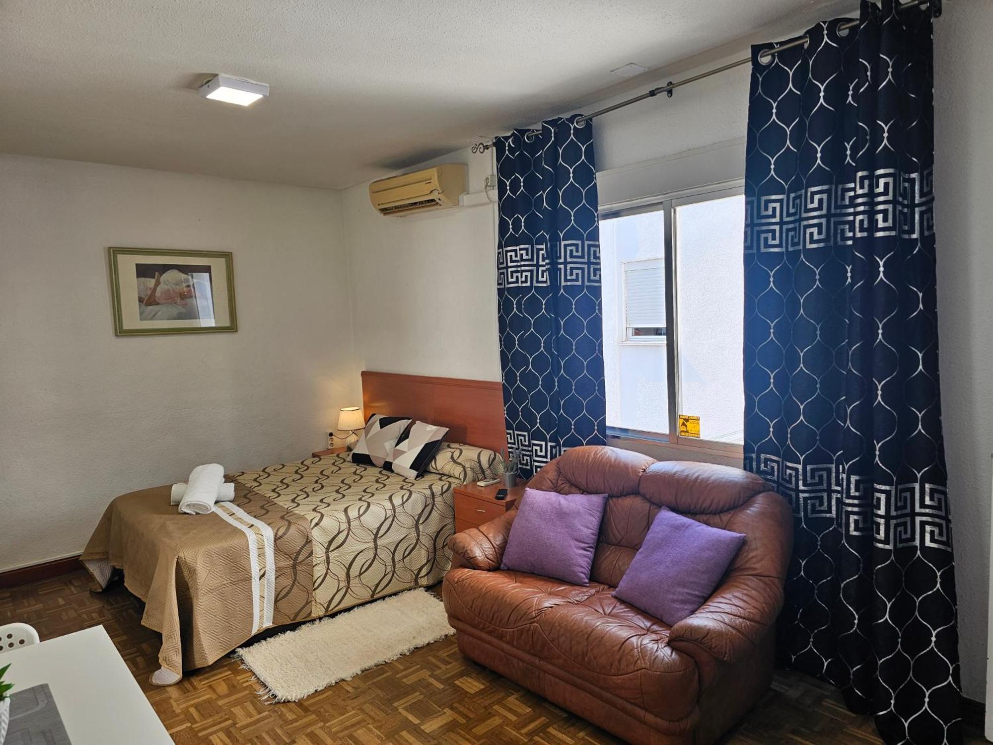 Apartament En La Calle Hortaleza De Centro Madryt